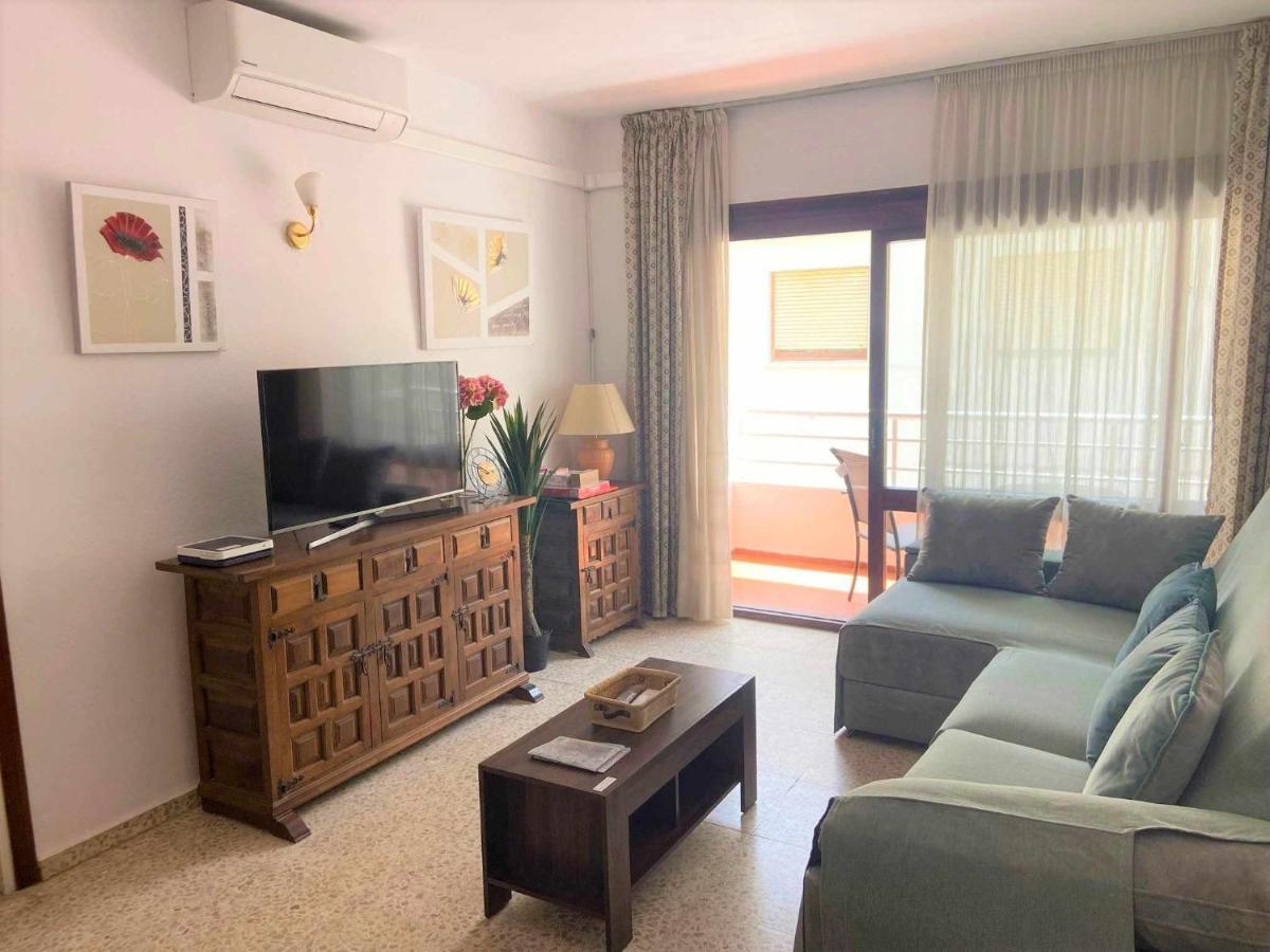 Victoria Home & Parking Estepona Exterior photo
